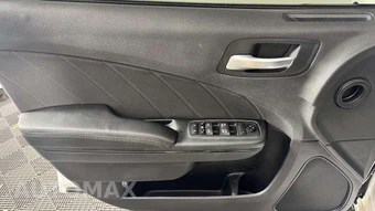 2019 Dodge Charger SXT - miniatura 11