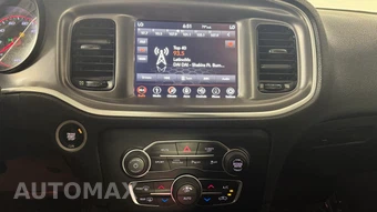 2019 Dodge Charger SXT - miniatura 19