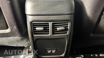 2019 Dodge Charger SXT - miniatura 26