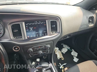 2019 Dodge Charger SXT – miniatura 17