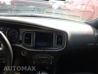 2019 Dodge Charger SXT – miniatura 17