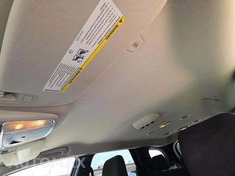 2019 Dodge Durango SXT – miniatura 8