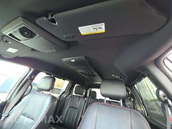 2019 Dodge Grand Caravan GT 121.2" WB - miniatura 11