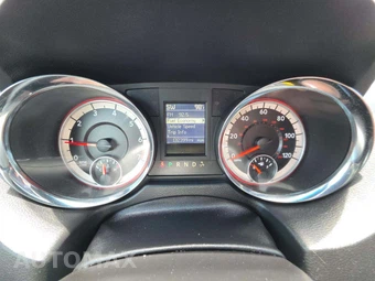 2019 Dodge Grand Caravan GT 121.2" WB - miniatura 9