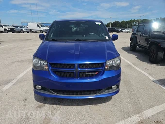 2019 Dodge Grand Caravan GT 121.2" WB - miniatura 2