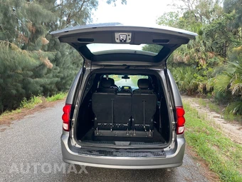 2019 Dodge Grand Caravan GT 121.2" WB - miniatura 52