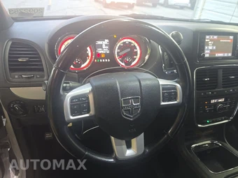 2019 Dodge Grand Caravan GT 121.2" WB - miniatura 10