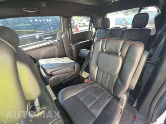 2019 Dodge Grand Caravan GT 121.2" WB - miniatura 13