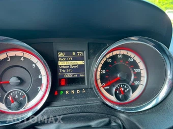 2019 Dodge Grand Caravan GT 121.2" WB - miniatura 12