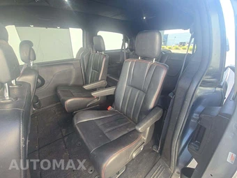 2019 Dodge Grand Caravan GT 121.2" WB - miniatura 10