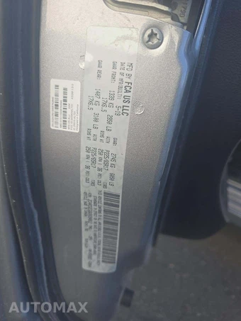 2019 Dodge Grand Caravan GT 121.2" WB - miniatura 2