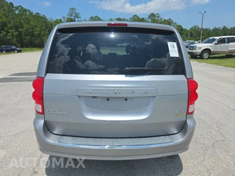 2019 Dodge Grand Caravan GT 121.2" WB - miniatura 5