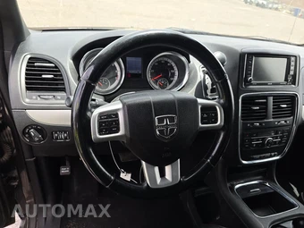 2019 Dodge Grand Caravan GT 121.2" WB – miniatura 10