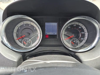 2019 Dodge Grand Caravan GT 121.2" WB – miniatura 12