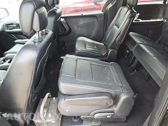 2019 Dodge Grand Caravan GT 121.2" WB – miniatura 13