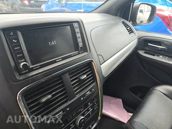 2019 Dodge Grand Caravan GT 121.2" WB - miniatura 11