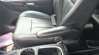 2019 Dodge Grand Caravan GT 121.2" WB - miniatura 34