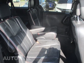 2019 Dodge Grand Caravan GT 121.2" WB - miniatura 15