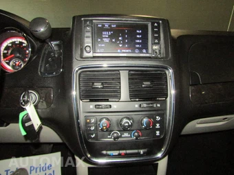 2019 Dodge Grand Caravan SE 121.2" WB - miniatura 16