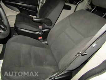 2019 Dodge Grand Caravan SE 121.2" WB - miniatura 9