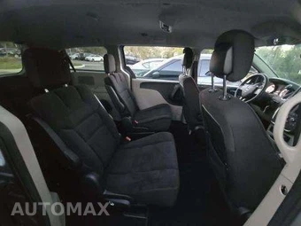 2019 Dodge Grand Caravan SE 121.2" WB - miniatura 17