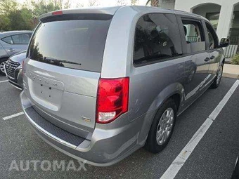 2019 Dodge Grand Caravan SE 121.2" WB - miniatura 3