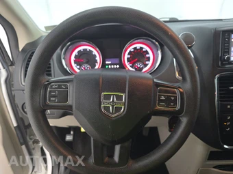 2019 Dodge Grand Caravan SE 121.2" WB - miniatura 10
