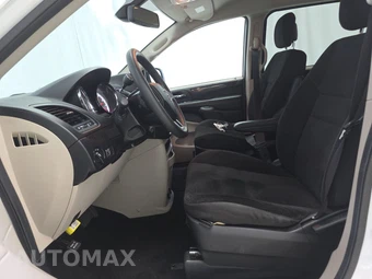 2019 Dodge Grand Caravan SE 121.2" WB - miniatura 7
