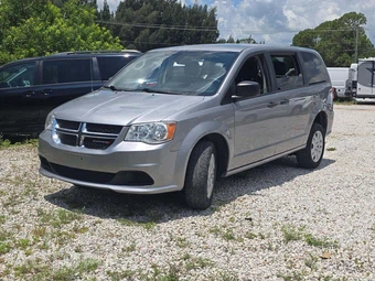 2019 Dodge Grand Caravan SE 121.2" WB - miniatura 4