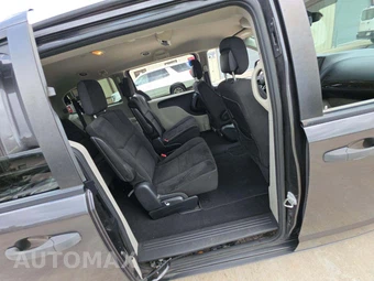 2019 Dodge Grand Caravan SE 121.2" WB - miniatura 14