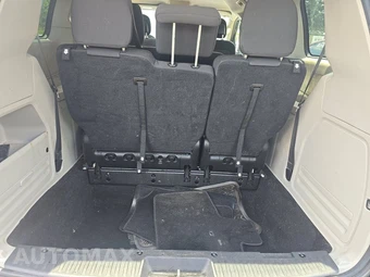 2019 Dodge Grand Caravan SE 121.2" WB - miniatura 17