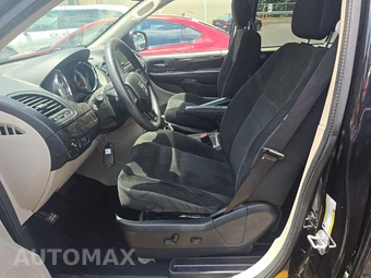2019 Dodge Grand Caravan SE 121.2" WB - miniatura 7