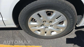 2019 Dodge Grand Caravan SE 121.2" WB - miniatura 30