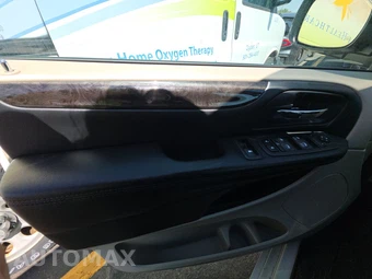 2019 Dodge Grand Caravan SE 121.2" WB - miniatura 9
