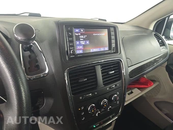 2019 Dodge Grand Caravan SE 121.2" WB - miniatura 11
