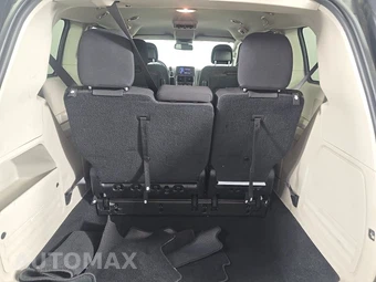 2019 Dodge Grand Caravan SE 121.2" WB - miniatura 17