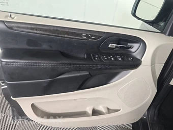 2019 Dodge Grand Caravan SE 121.2" WB - miniatura 9