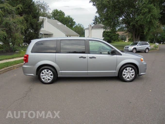 2019 Dodge Grand Caravan SE 121.2" WB - miniatura 16