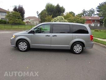 2019 Dodge Grand Caravan SE 121.2" WB - miniatura 17