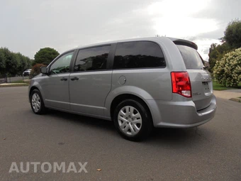 2019 Dodge Grand Caravan SE 121.2" WB - miniatura 21