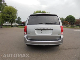 2019 Dodge Grand Caravan SE 121.2" WB - miniatura 22