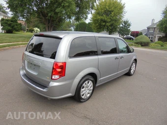 2019 Dodge Grand Caravan SE 121.2" WB - miniatura 23
