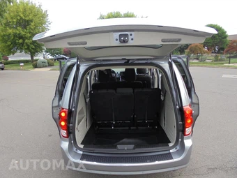 2019 Dodge Grand Caravan SE 121.2" WB - miniatura 33