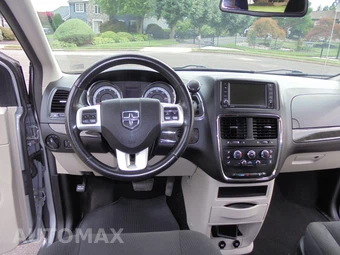 2019 Dodge Grand Caravan SE 121.2" WB - miniatura 37
