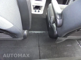 2019 Dodge Grand Caravan SE 121.2" WB - miniatura 42