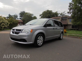2019 Dodge Grand Caravan SE 121.2" WB - miniatura 6