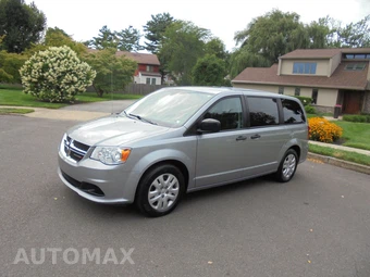 2019 Dodge Grand Caravan SE 121.2" WB - miniatura 8