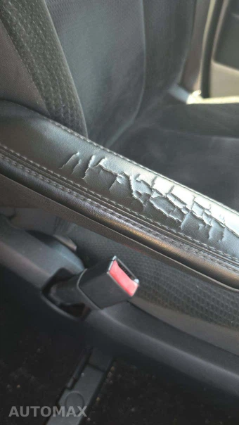 2019 Dodge Grand Caravan SE 121.2" WB – miniatura 28