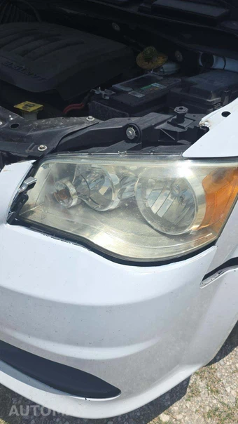 2019 Dodge Grand Caravan SE 121.2" WB – miniatura 40