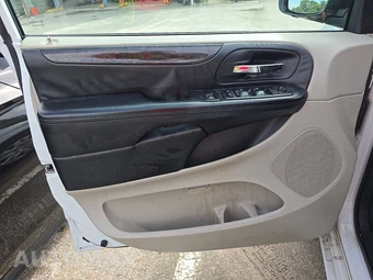 2019 Dodge Grand Caravan SE 121.2" WB – miniatura 9